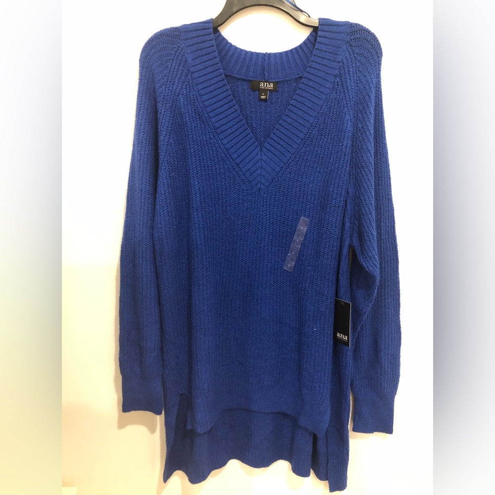 ANNA SWEATER L. BRAND NEW.